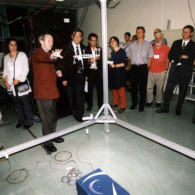 Québec 2002 — hands-on mechanism demonstration